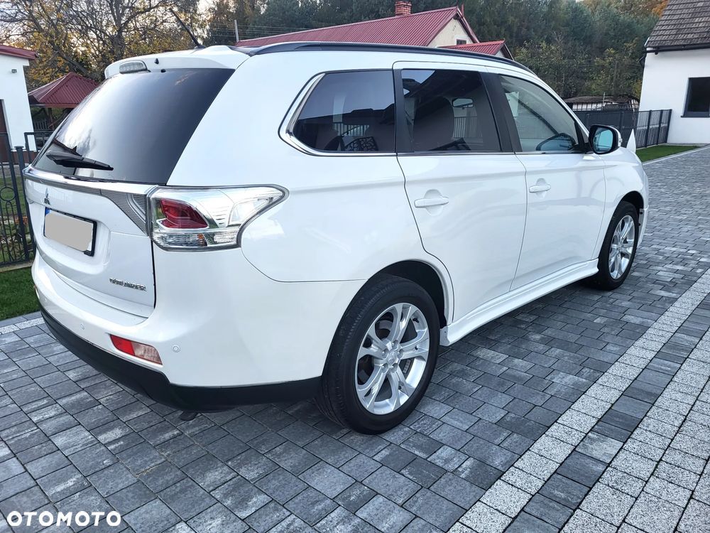 Mitsubishi Outlander 2.0 2WD Invite - 6
