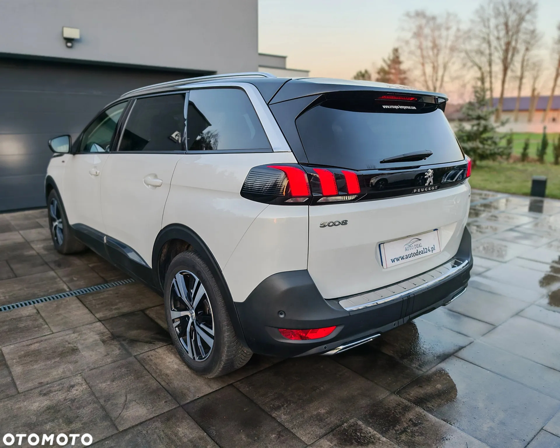 Peugeot 3008 1.5 BlueHDi GT S&S EAT8 - 8