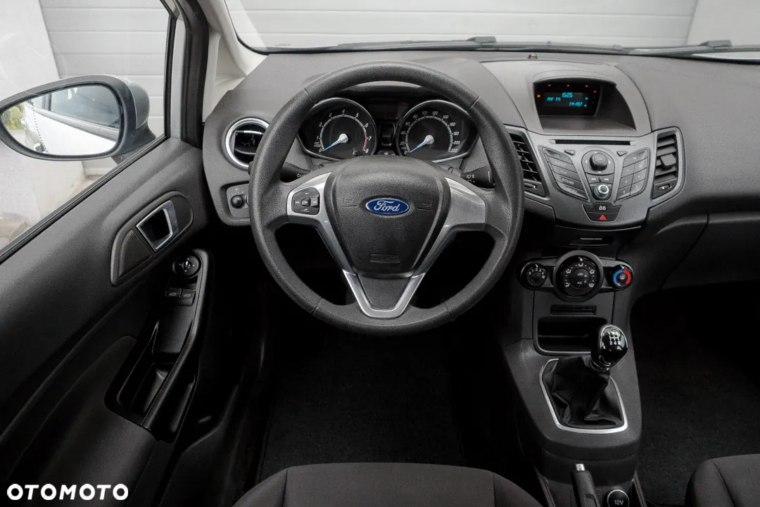 Ford Fiesta 1.25 Silver X - 33