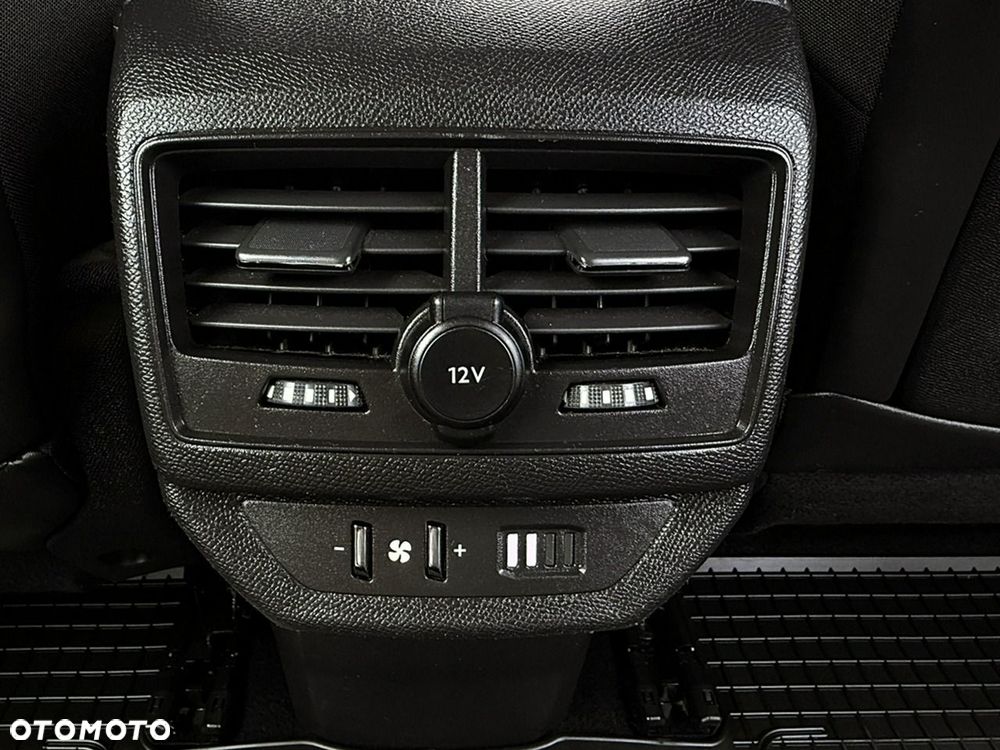 Peugeot 5008 - 14