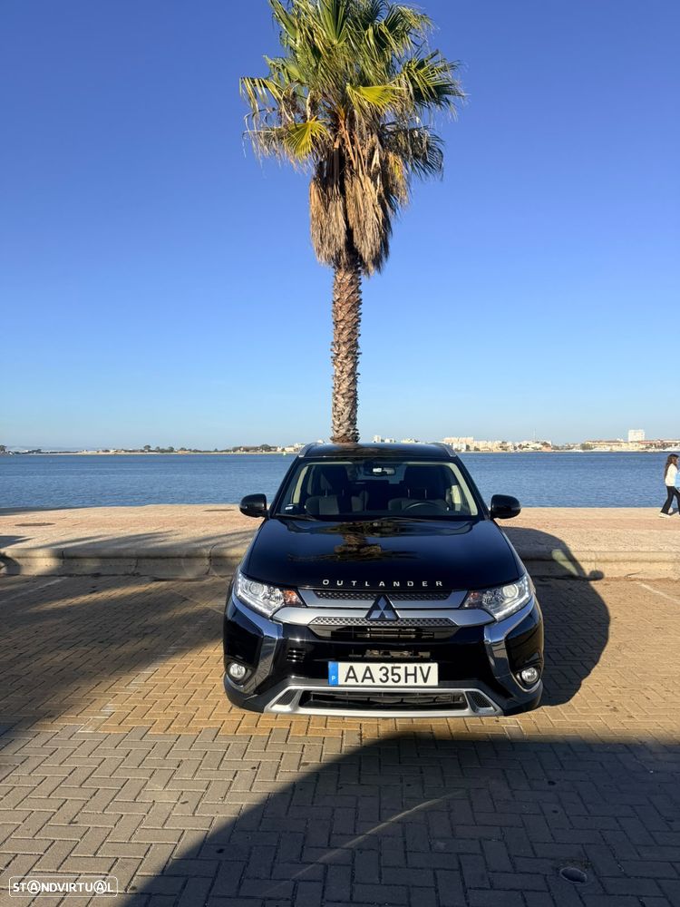 Mitsubishi Outlander 2020 photo 4