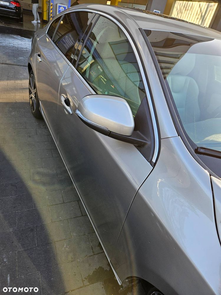 Volvo S60 - 16