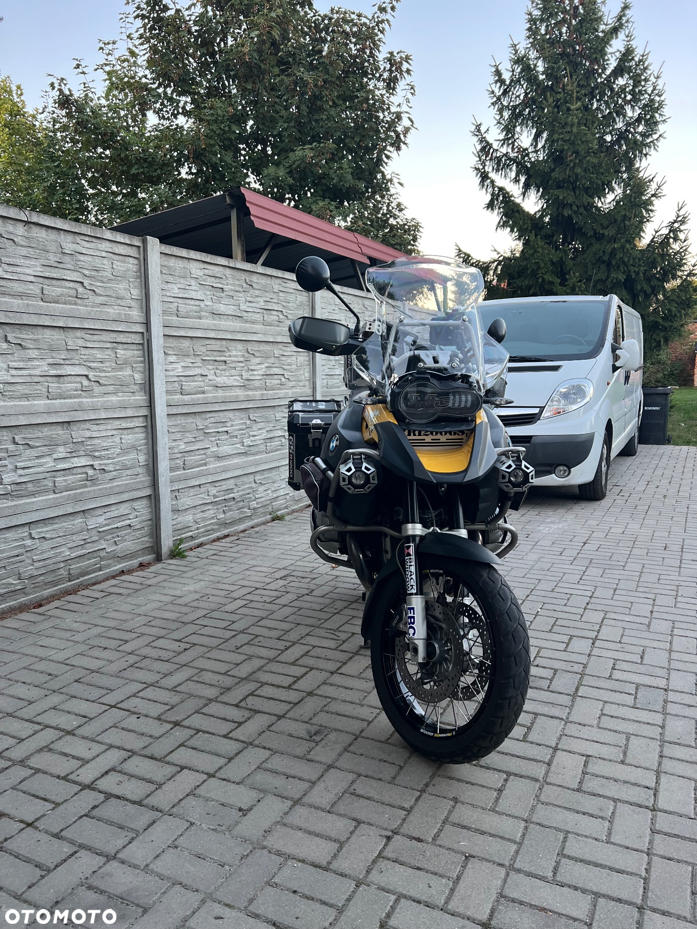 BMW Adventure - 9