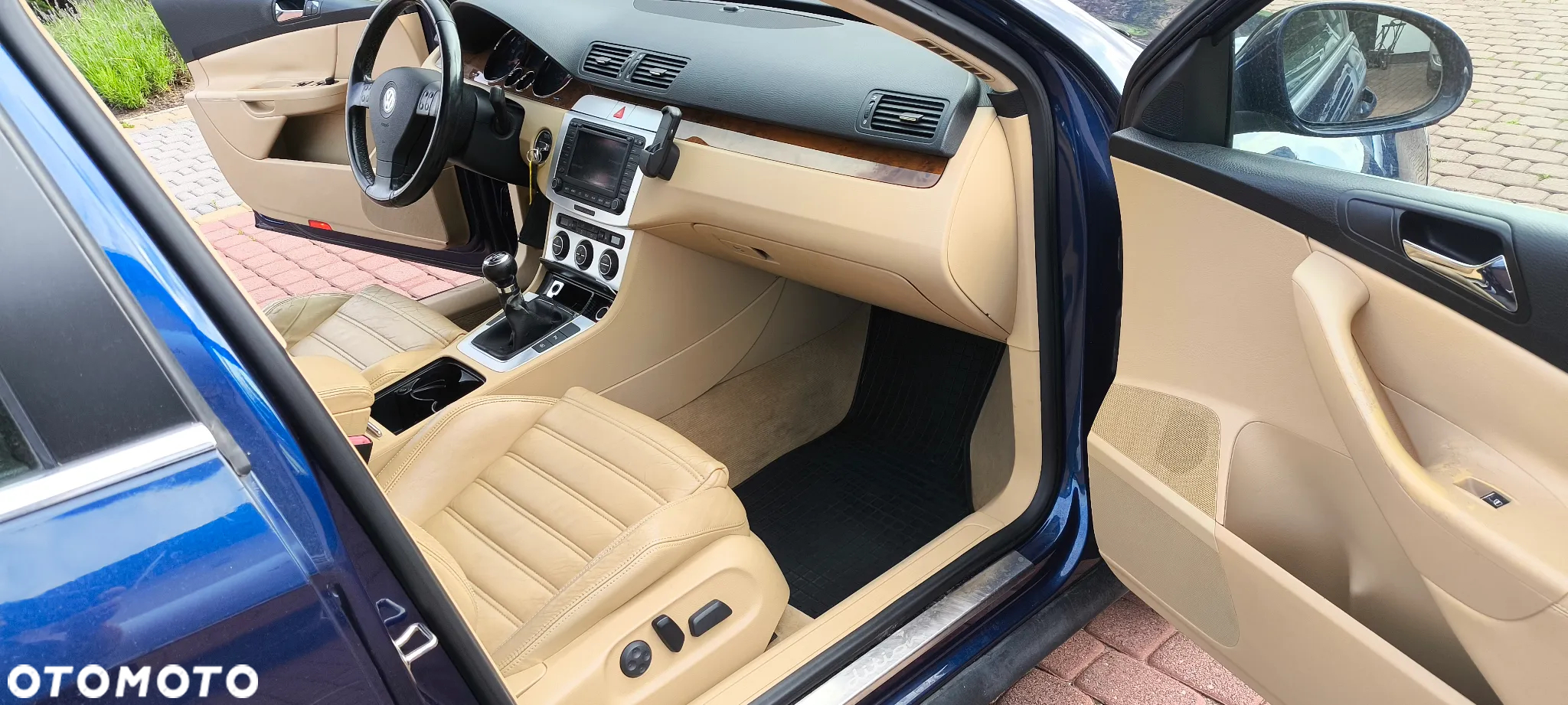 Volkswagen Passat 2.0 FSI 4Mot Highline - 18