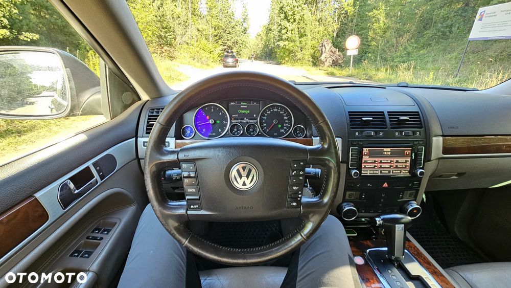 Volkswagen Touareg 3.0 V6 TDI DPF Tiptr - 11