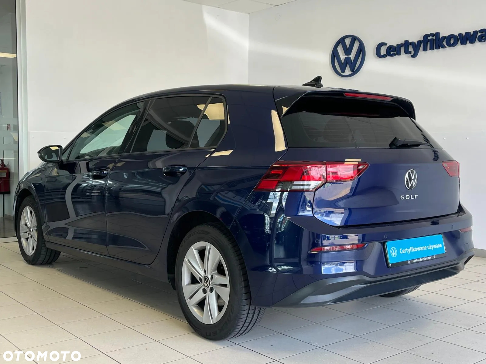 Volkswagen Golf VIII 1.5 TSI EVO Life - 3