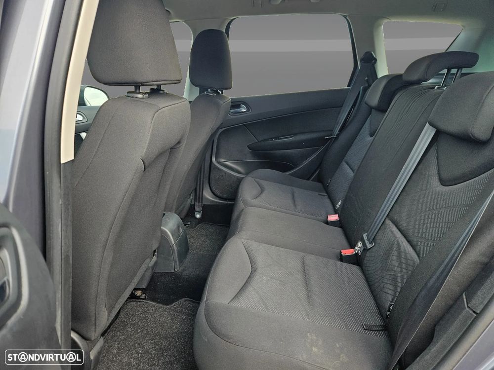 Peugeot 308 SW - 20