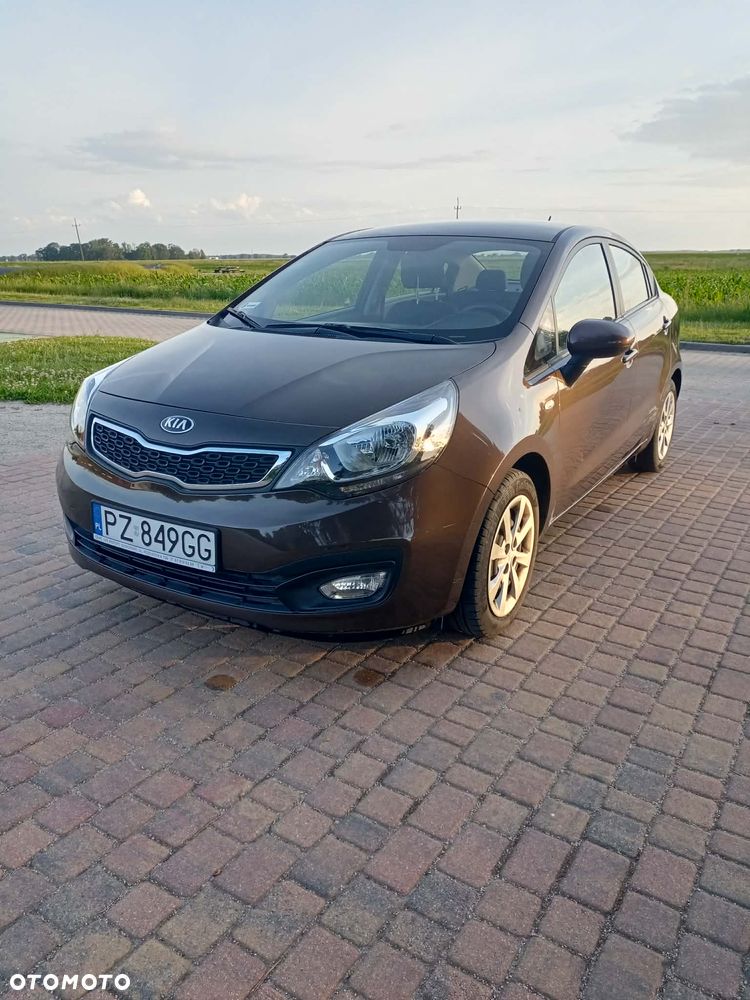 Kia Rio 1.2 M - 1