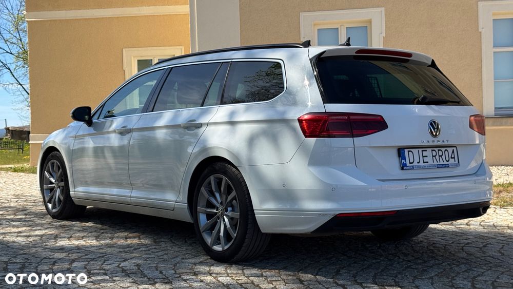 Volkswagen Passat - 3