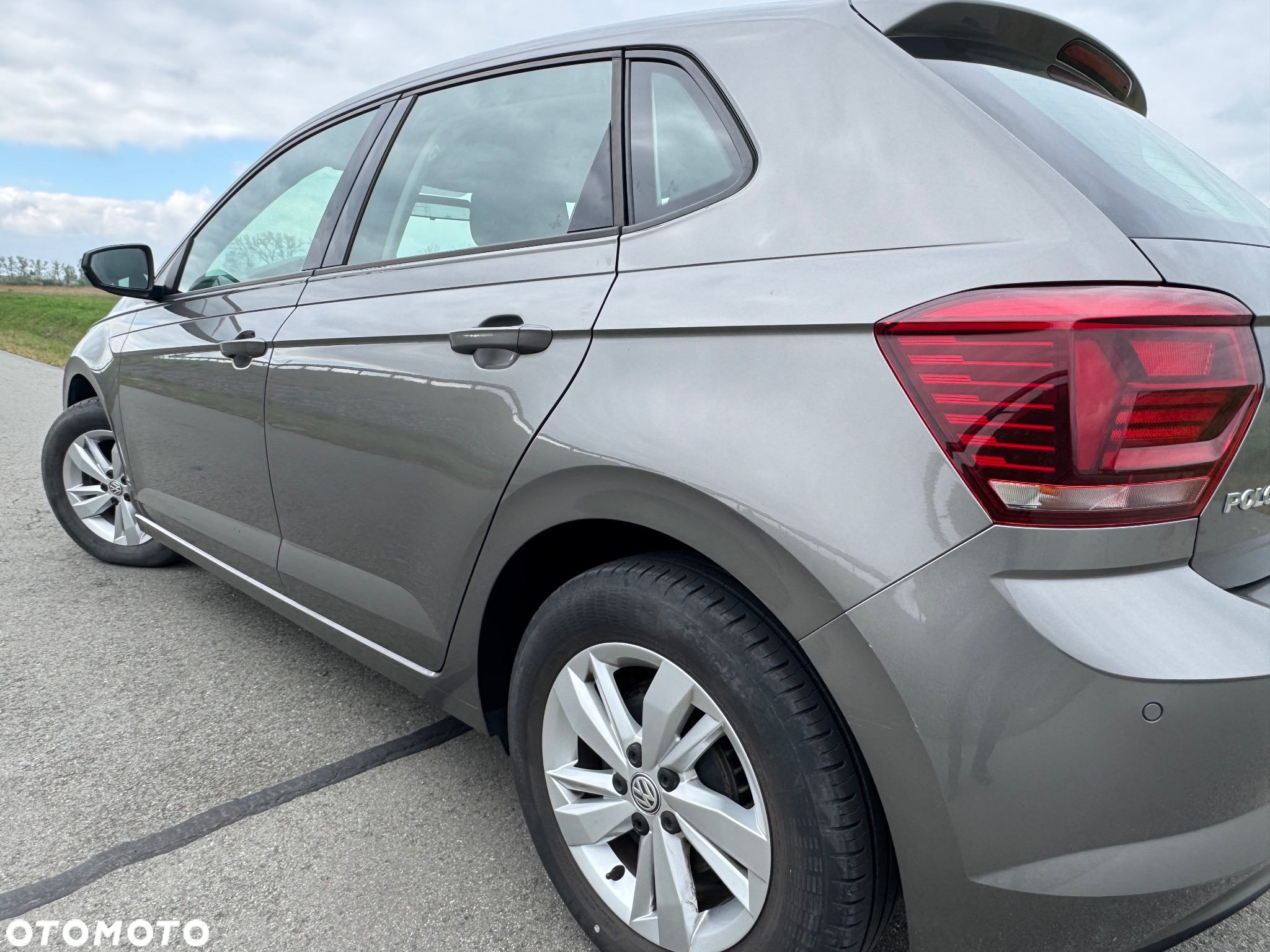 Volkswagen Polo 1.0 TSI Comfortline - 23