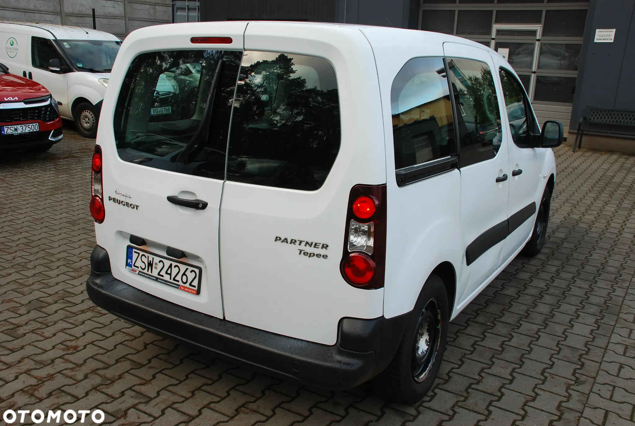 Peugeot Partner 1.6 VTi Access - 13