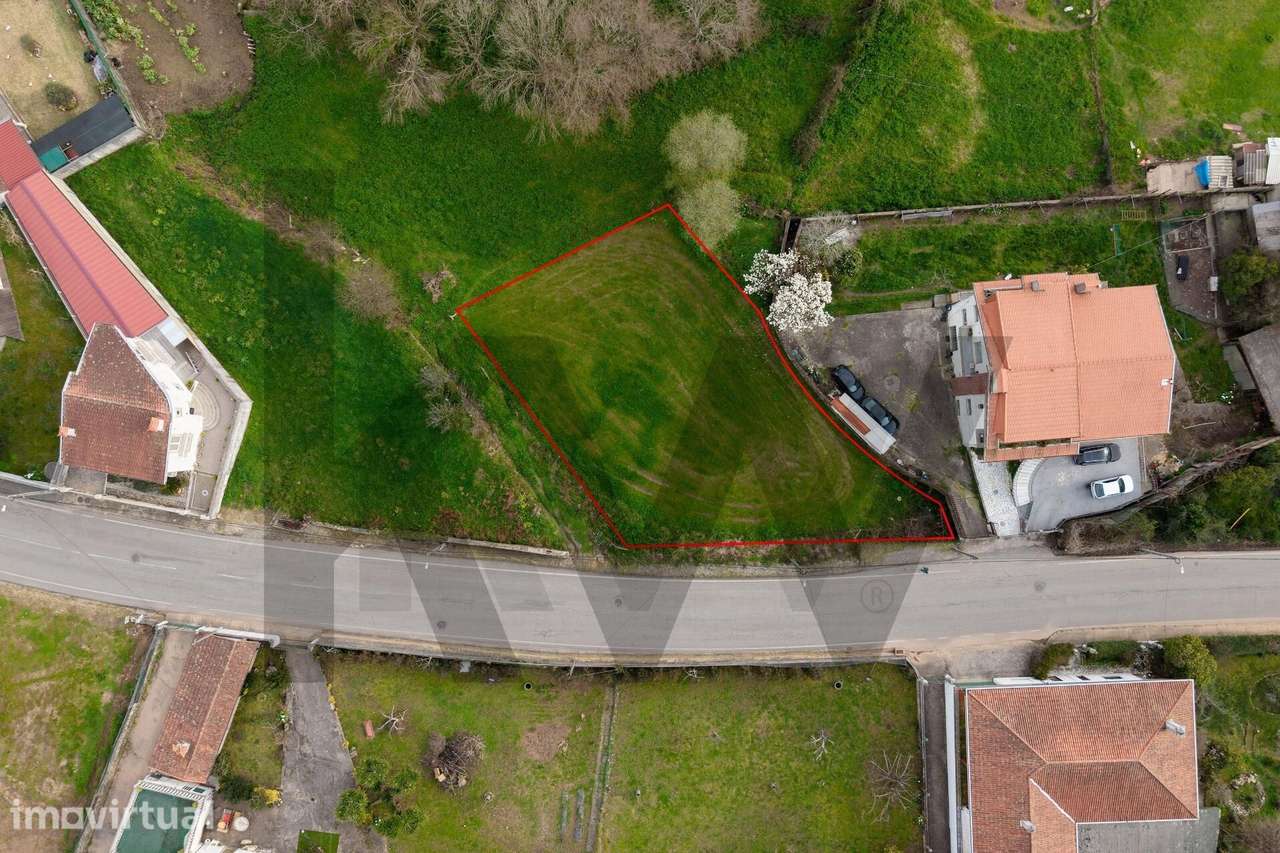 Terreno com viabilidade para construção | Santa Maria da Feira - Grande imagem: 2/5