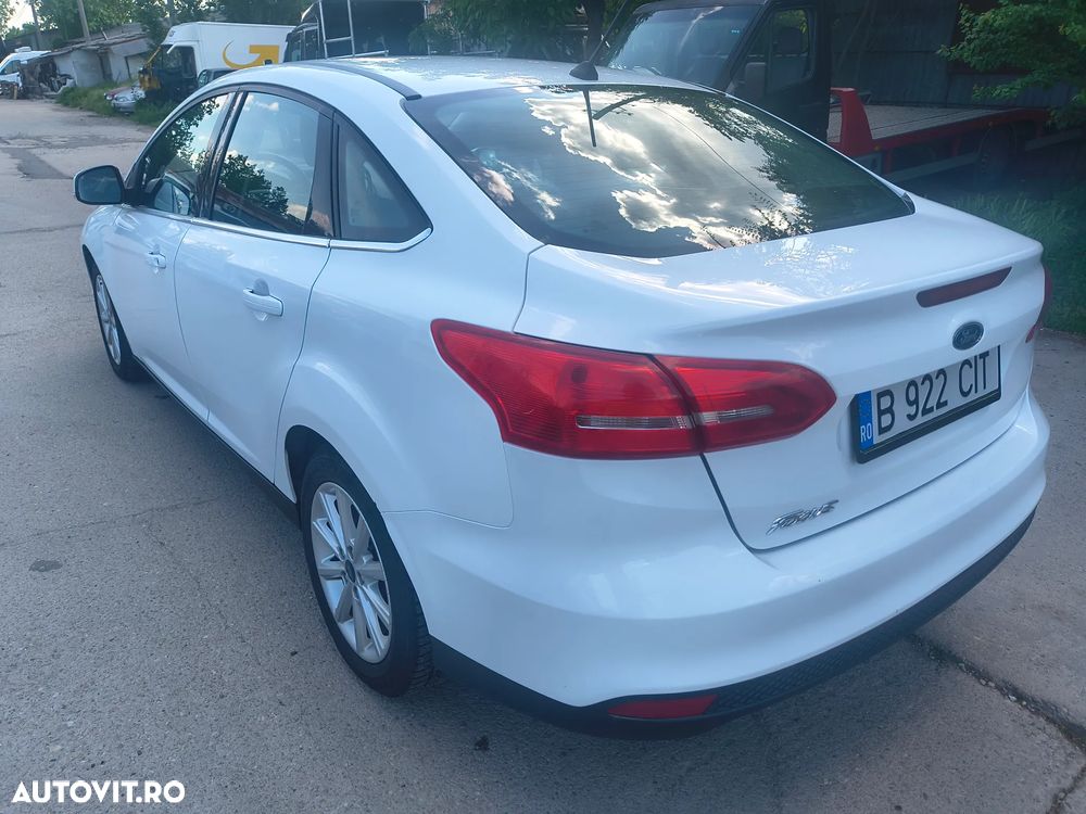 Ford Focus 1.5 EcoBlue Titanium Business - 5