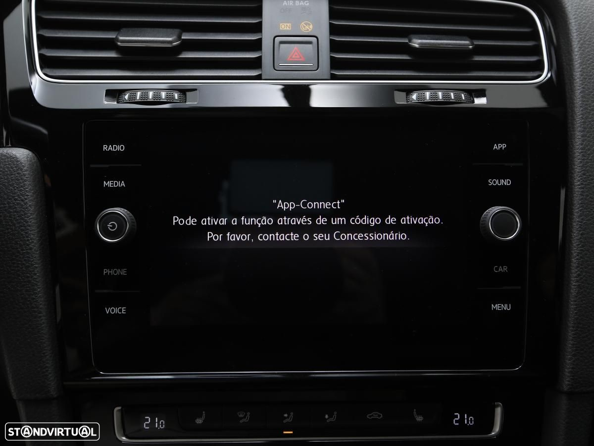 VW Golf 2.0 TSi GTi Performance - 28