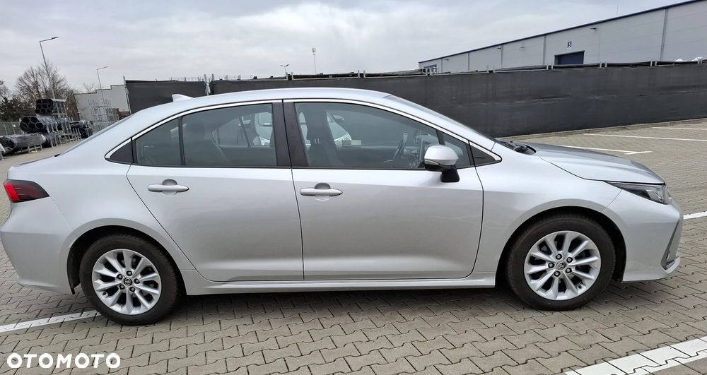 Toyota Corolla 1.6 Comfort - 4