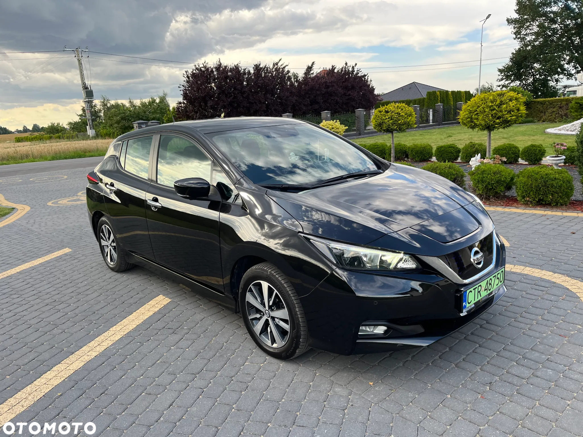 Nissan Leaf - 16