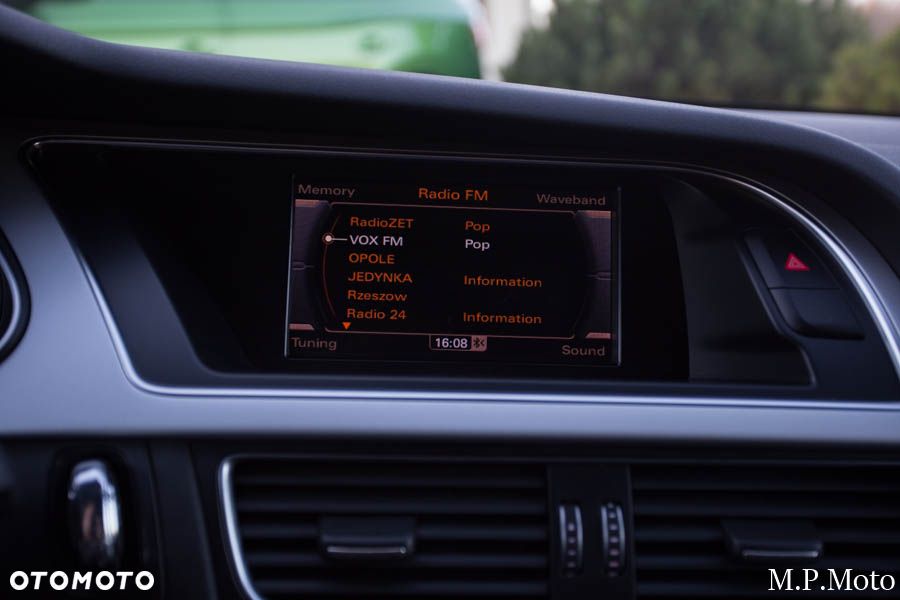 Audi A4 Avant 2.0 TDI DPF S line Sportpaket - 22