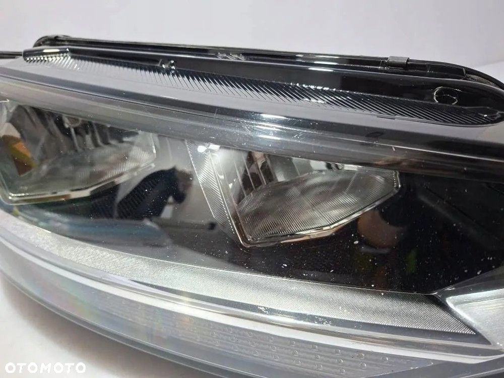 Volkswagen Touran III 2019 Prawa Lampa Reflektor 5TB941006A EUROPA - 7