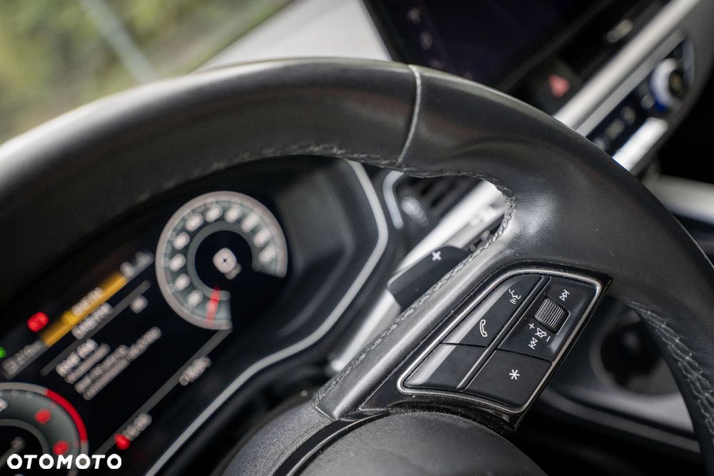 Audi A4 ver-avant-35-tdi-s-tronic - 13