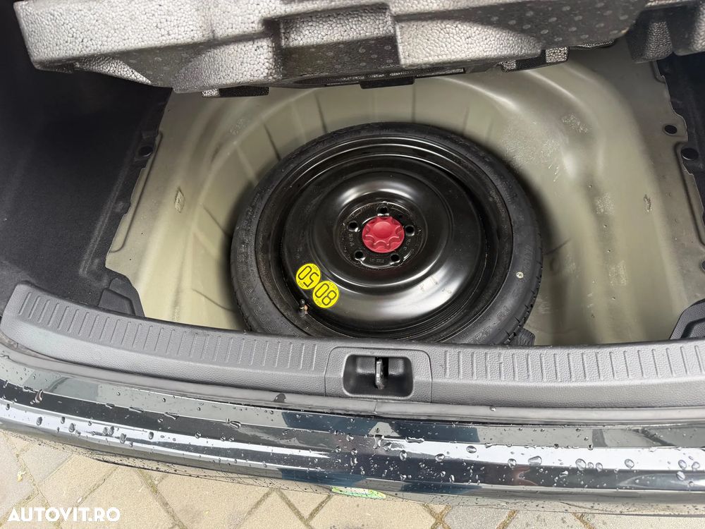 Toyota Corolla 1.8 HSD Dynamic - 21