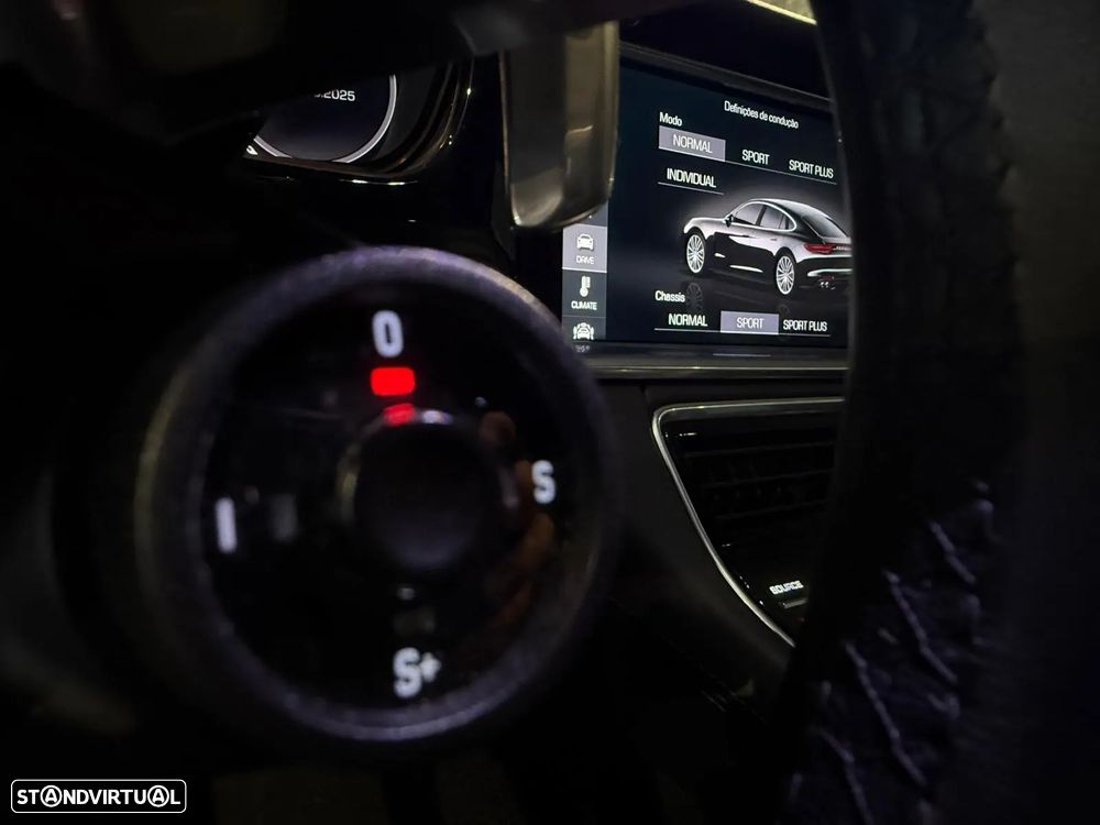 Porsche Panamera 4S Diesel - 22