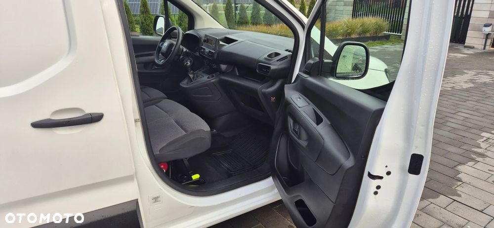 Toyota Proace City - 11