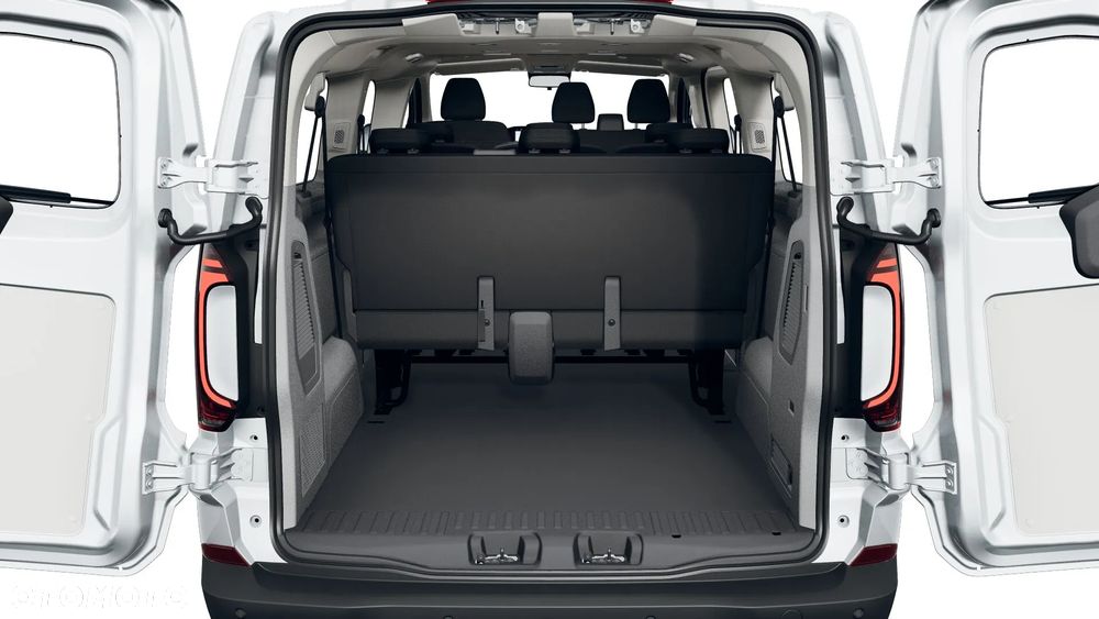 Volkswagen Caravelle - 6