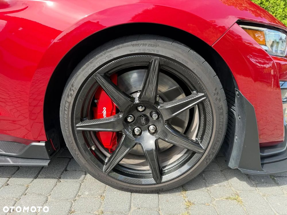 Ford Mustang - 28