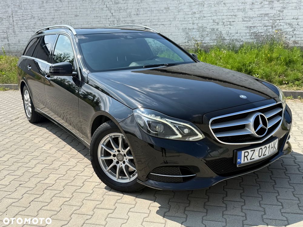 Mercedes-Benz Klasa E 250 CDI DPF BlueEFFICIENCY 7G-TRONIC Elegance - 1
