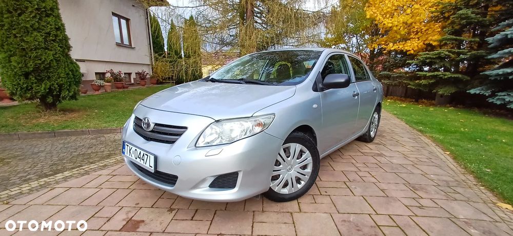 Toyota Corolla 1.6 VVT-i Premium Start - 1