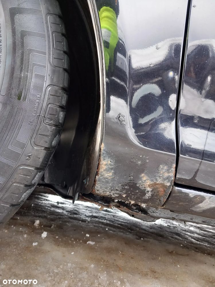 OPEL CORSA D BŁOTNIK LEWY PRZEDNI LEWY PRZÓD KOLOR: Z20R - 4