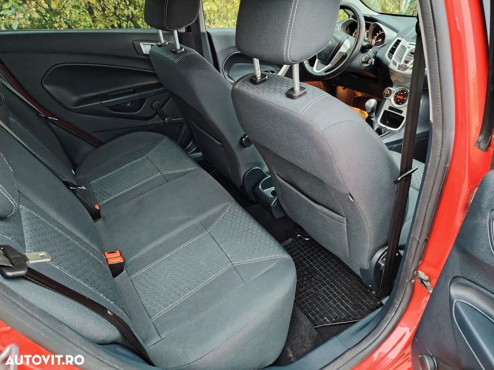 Ford Fiesta 1.4i Titanium - 9