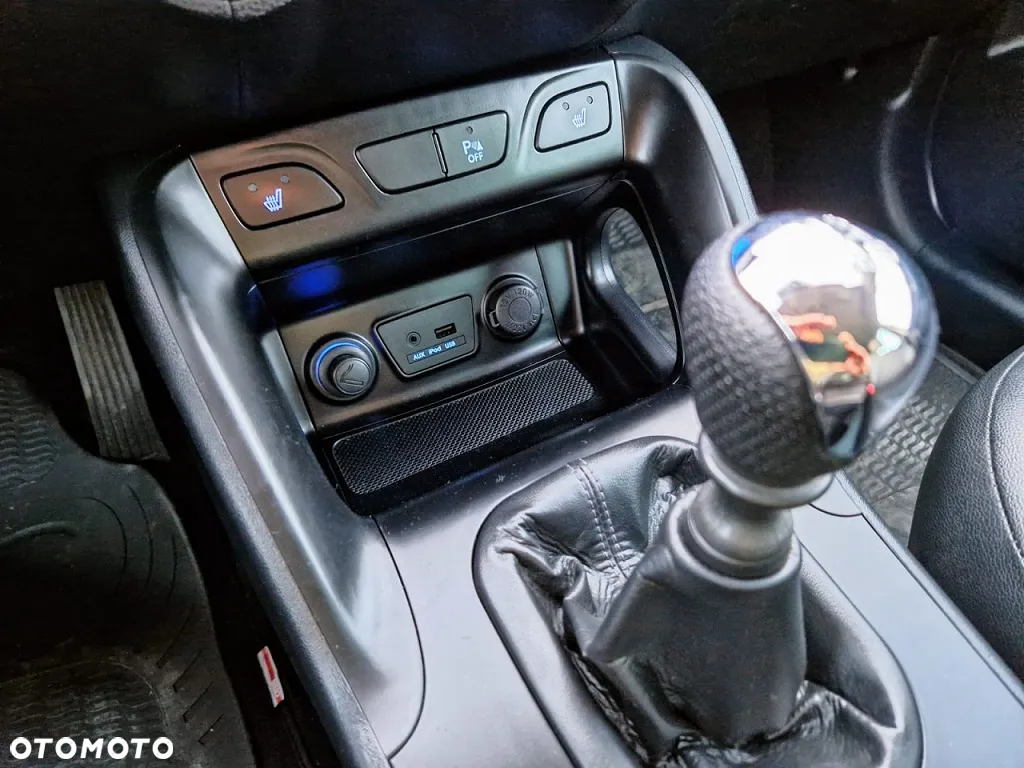 Hyundai ix35 2.0 CRDi Premium - 10