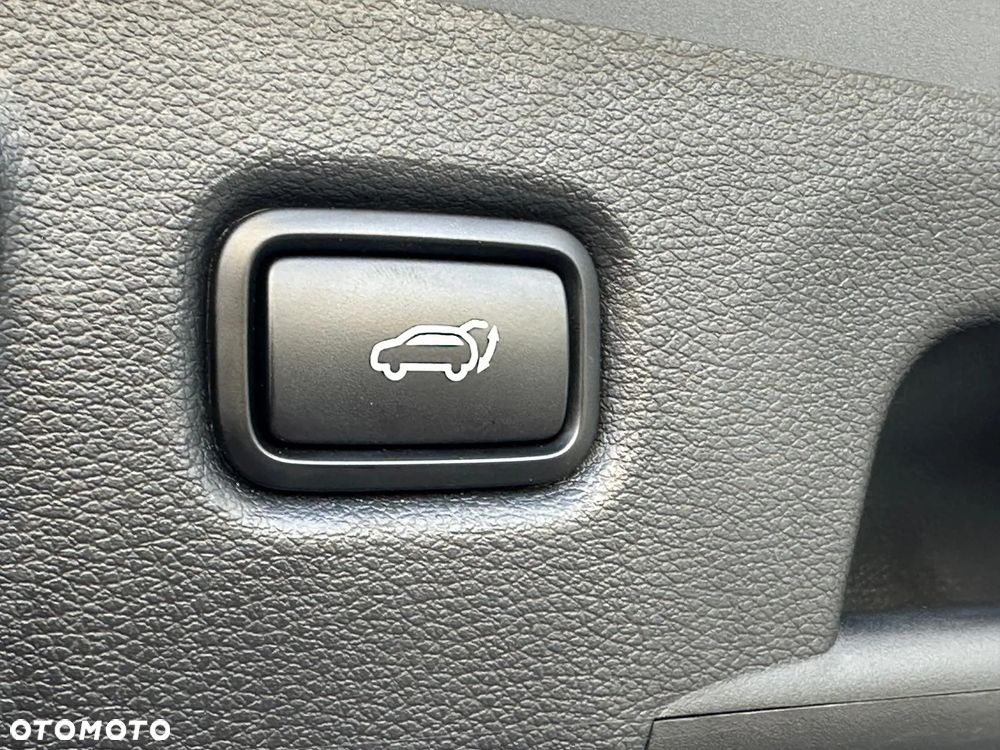 Kia Ceed 1.6 GDI DCT OPF Platinum Edition - 17