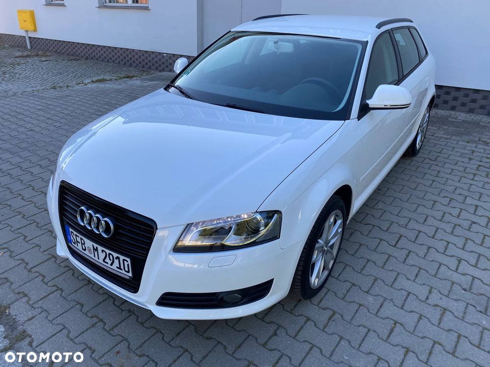Audi A3 Sportback 1.4 TFSI Ambiente - 3