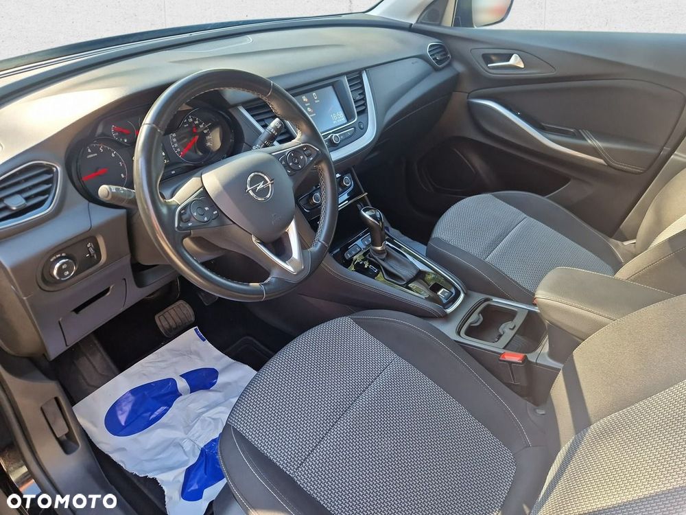 Opel Grandland X - 12