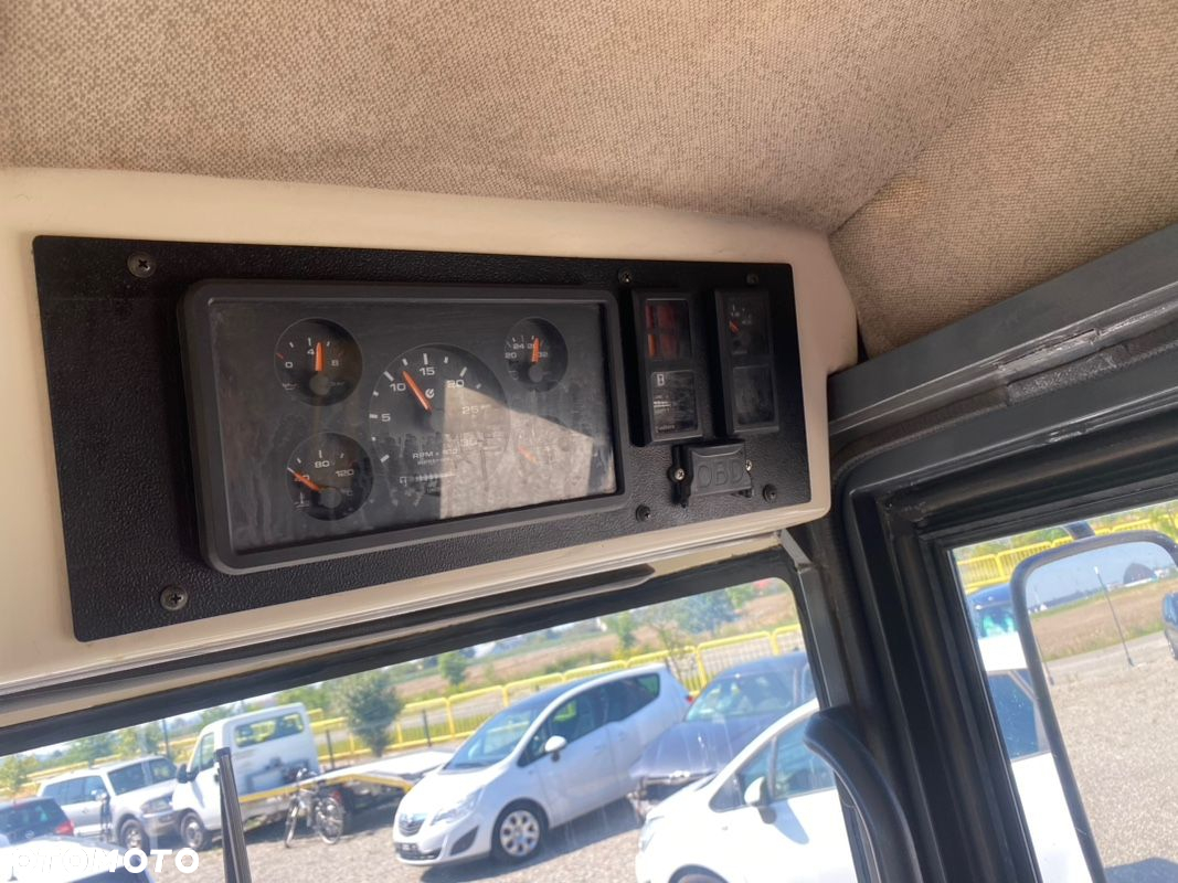Iveco Ravo 540 Zamiatarka - 6