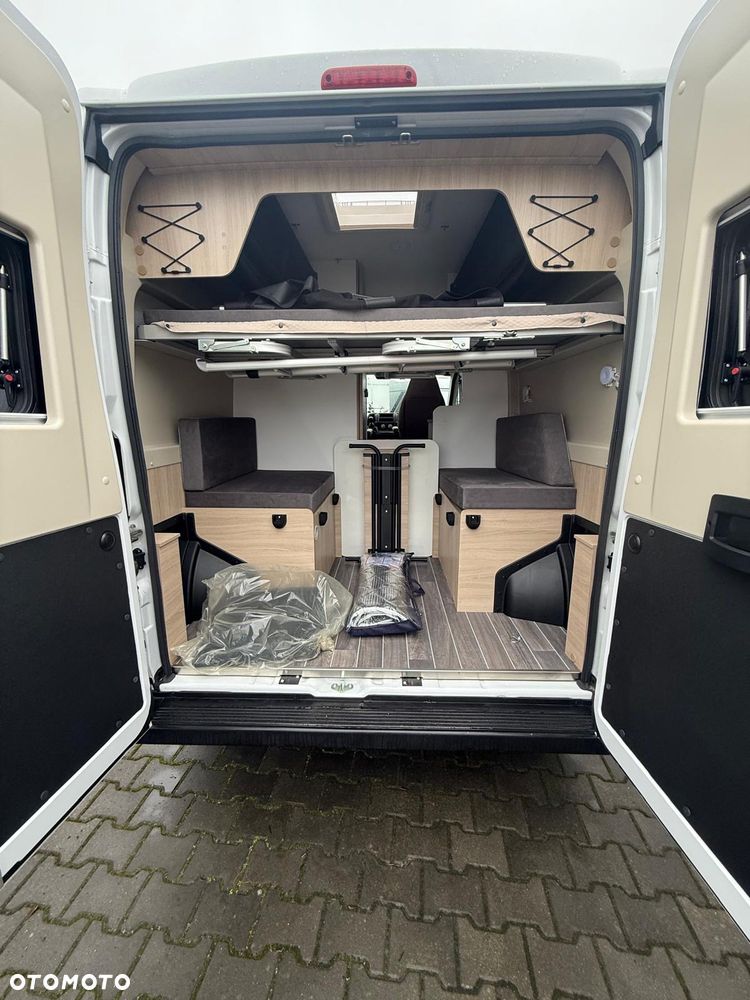 Eura Mobil Forster 541 Youngsrer L2H2 Dla 2 osób Nowy FV23% - 23