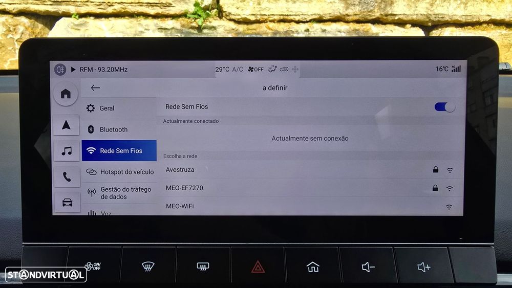 MG MG4 64 kWh Luxury - 33