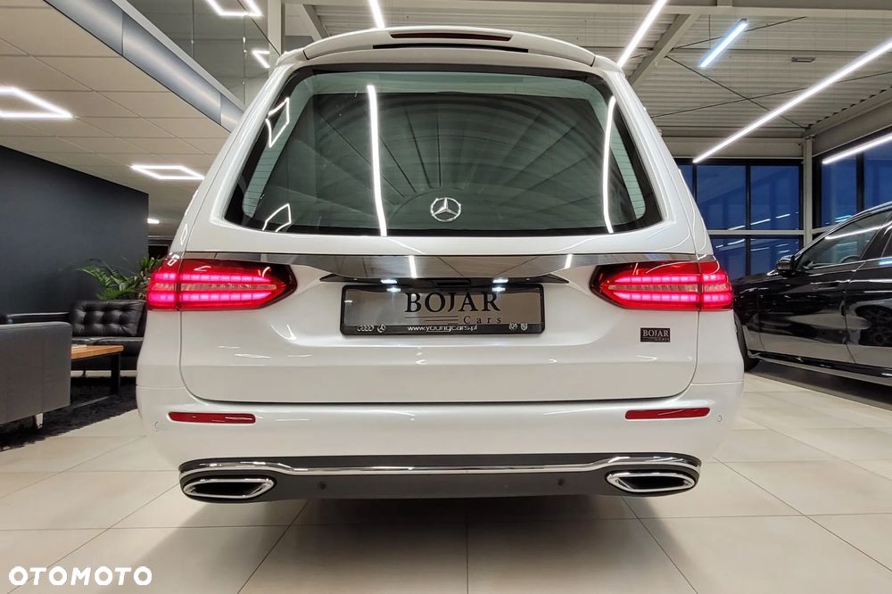 Mercedes-Benz Klasa E 200 Exclusive - 9