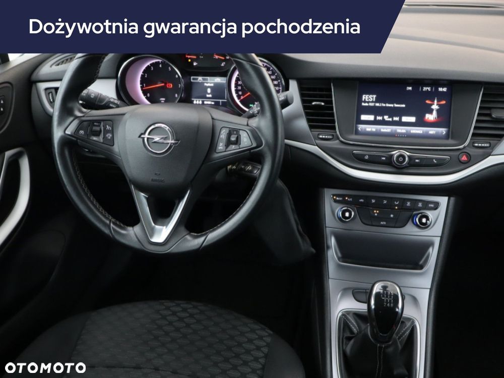 Opel Astra - 9