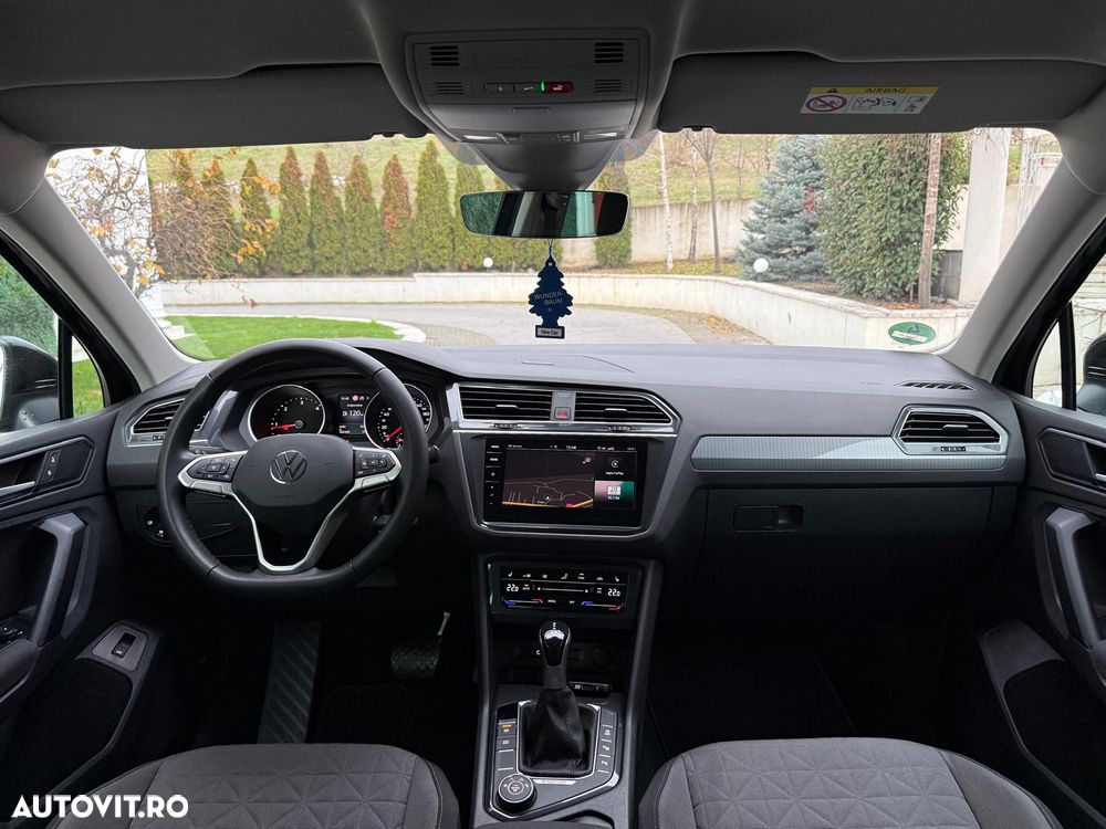 Volkswagen Tiguan - 7