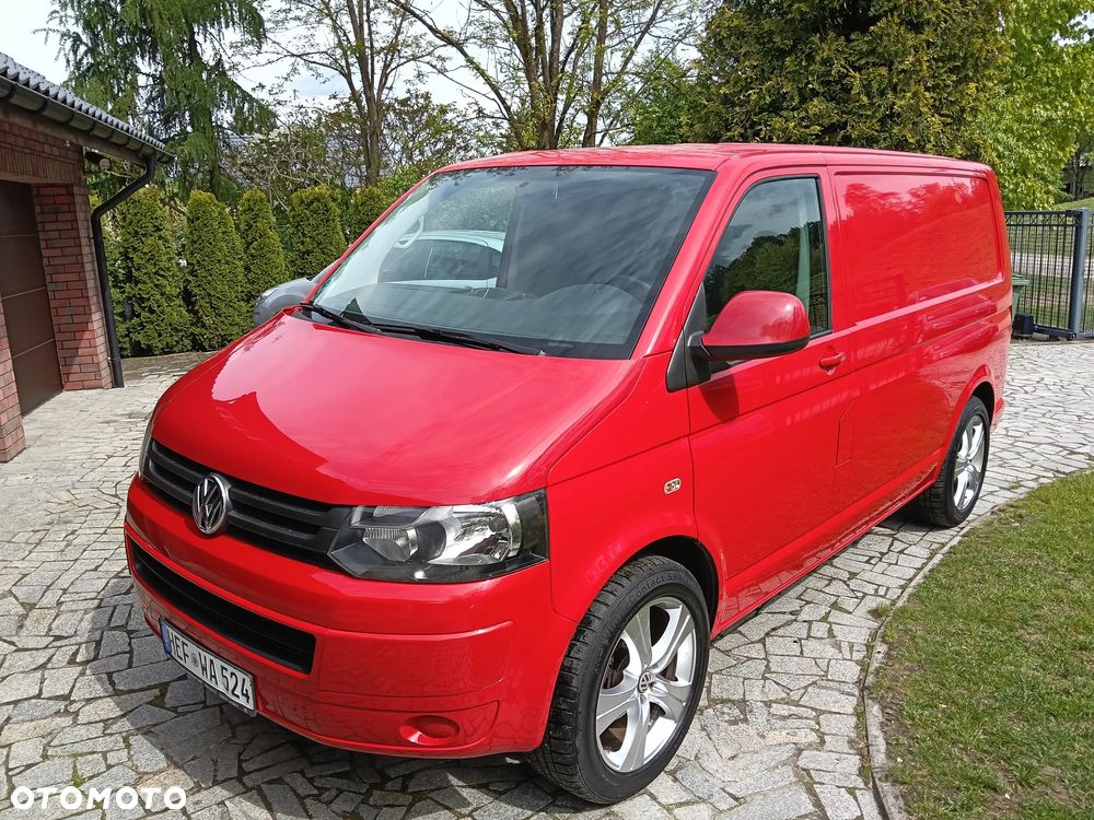 Volkswagen Transporter - 1
