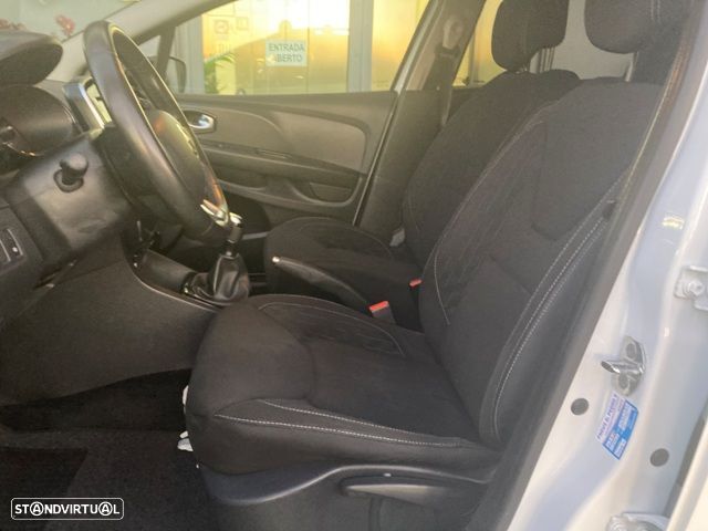 Renault Clio 1.5 dCi Limited - 26