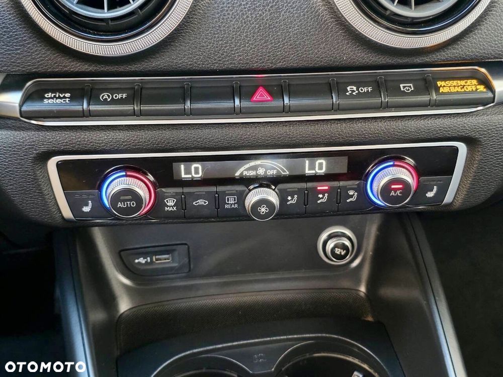 Audi A3 Limousine 40 TFSI quattro S tronic sport - 14