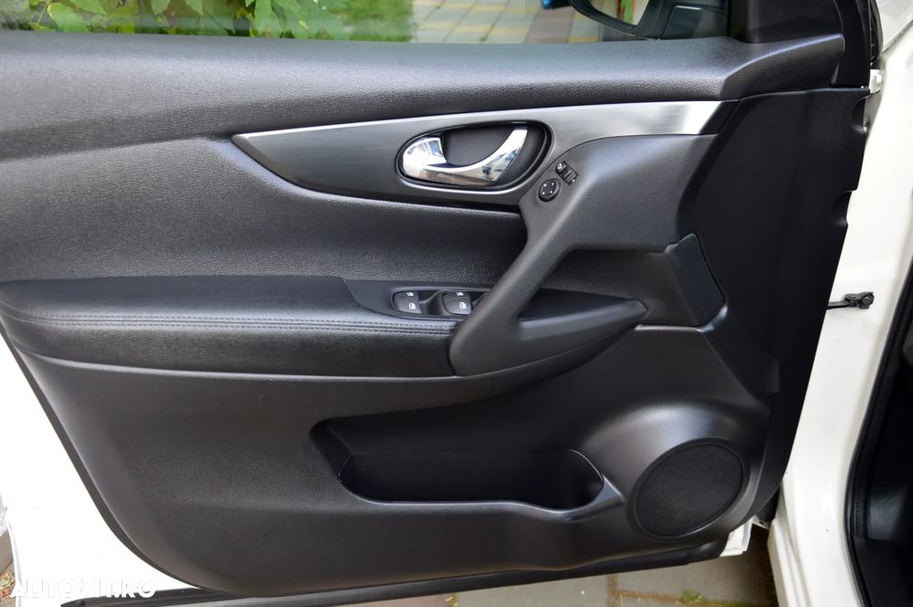 Nissan Qashqai 1.3 138CP 2WD Tekna - 31