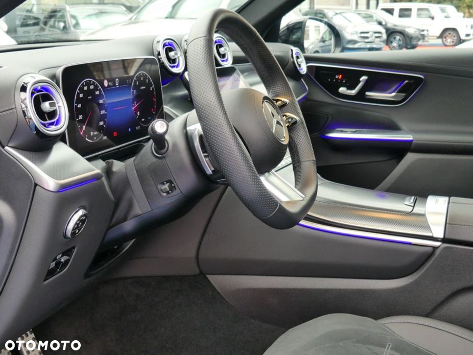 Mercedes-Benz GLC - 8