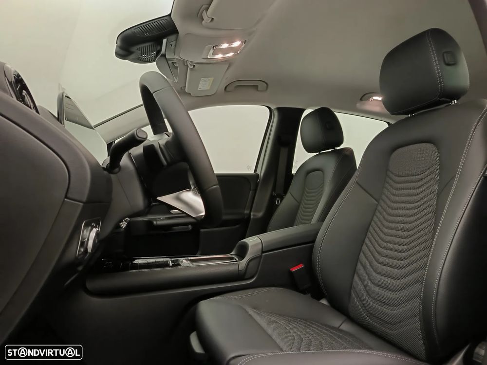 Mercedes-Benz B 250 e - 27