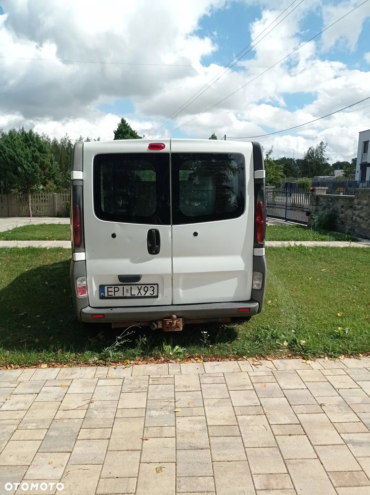 Opel VIVARO 1,9 DTI - 6