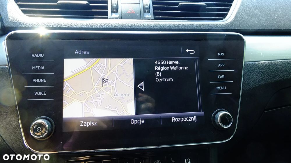 Skoda Superb 2.0 TDI Ambition - 26
